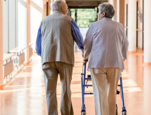 Auf diese Inhalte im Pflegevertrag sollten Sie achten